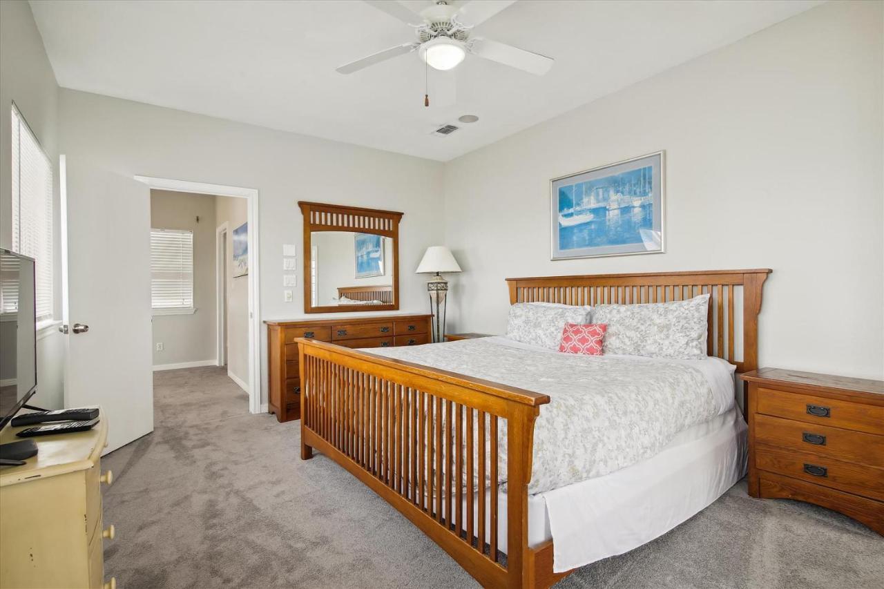 Brannens Beachfront Galveston Exterior photo